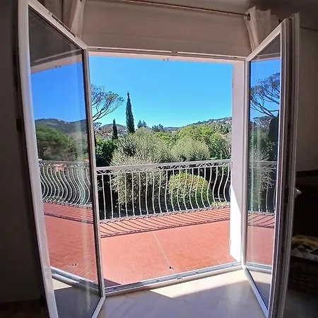 500m De La Aux Issambres - étage Roquebrune-sur Argens