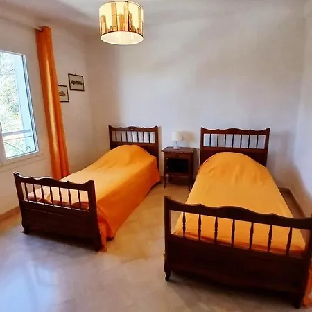 Casa de Férias 8 Mn à Pied De La - De *